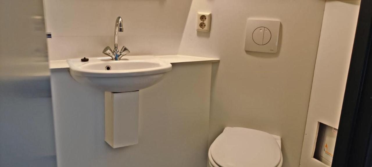 Holiday home Hotelhuisje #a Warmenhuizen