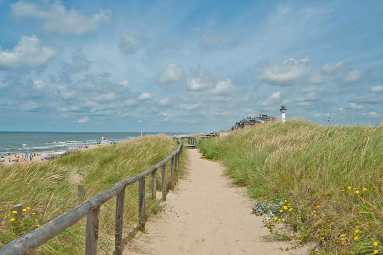 Hotelhuisje #a Holiday home Warmenhuizen