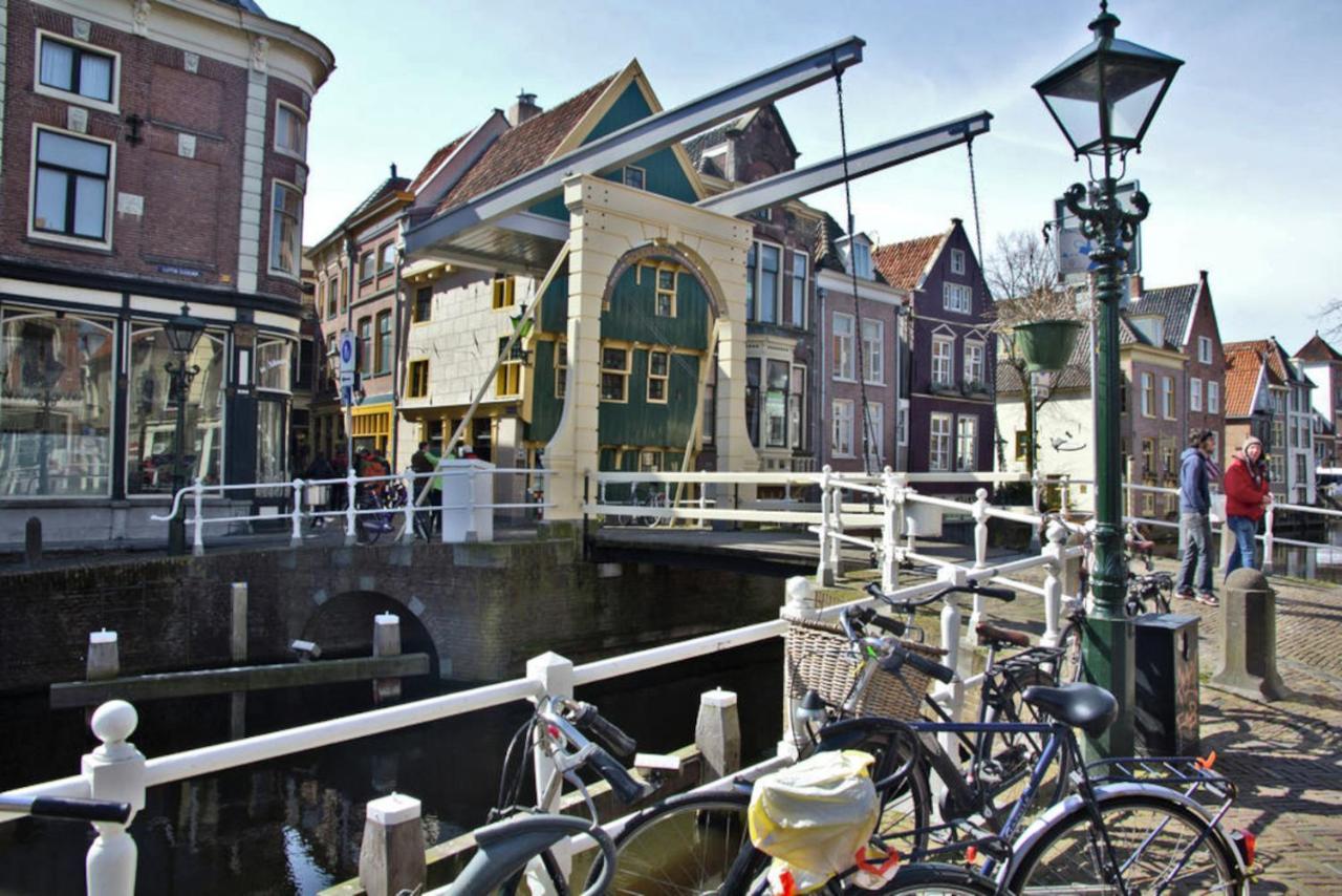 Hotelhuisje #a Holiday home Warmenhuizen